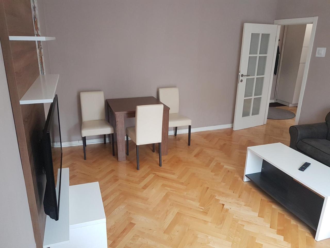 Apartment Simic 瓦列沃 外观 照片