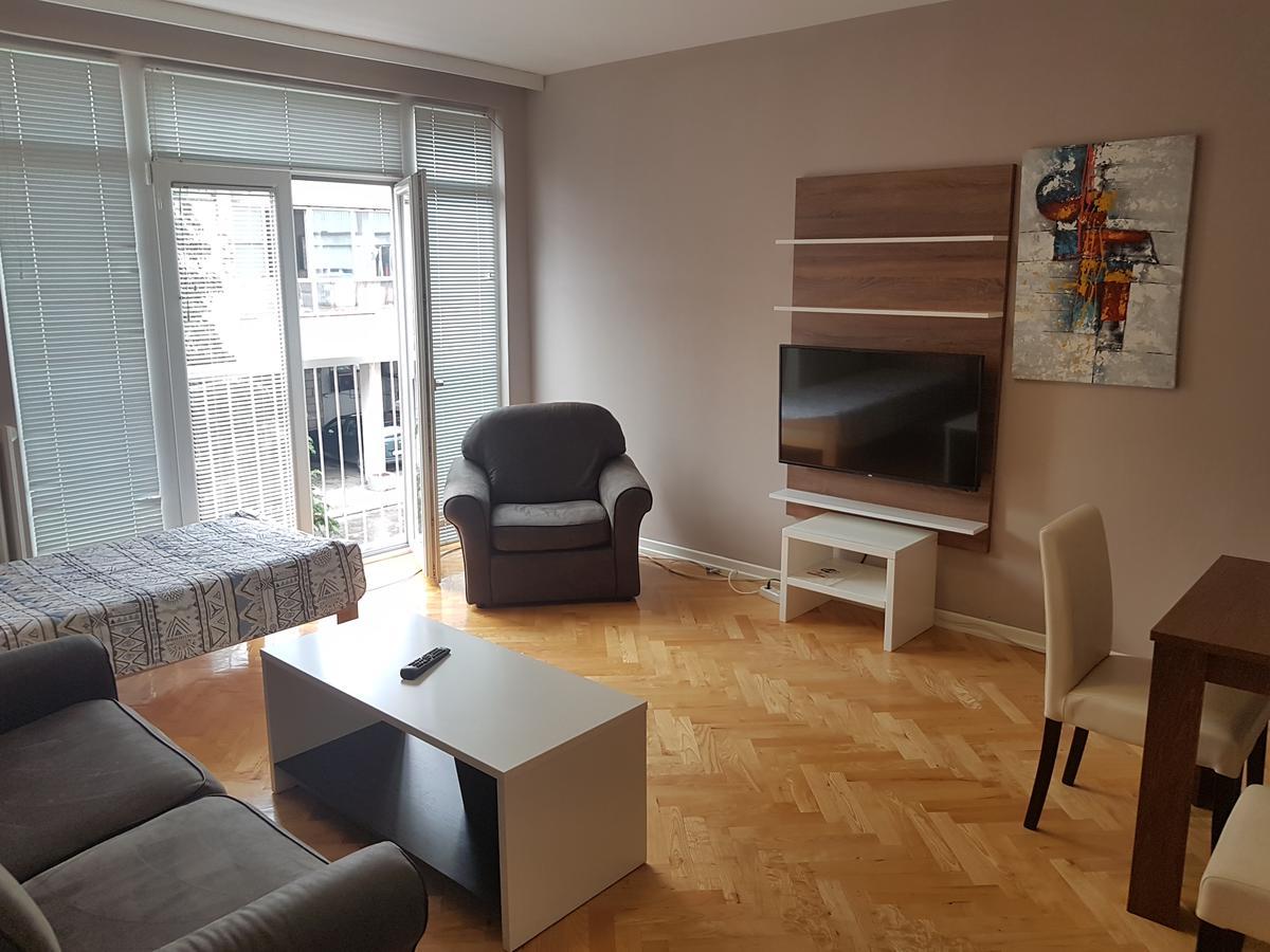 Apartment Simic 瓦列沃 外观 照片